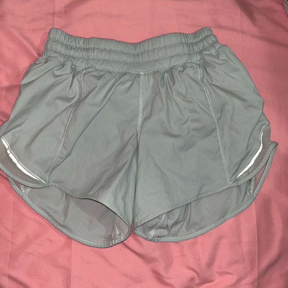 Lululemon Hotty hot shorts